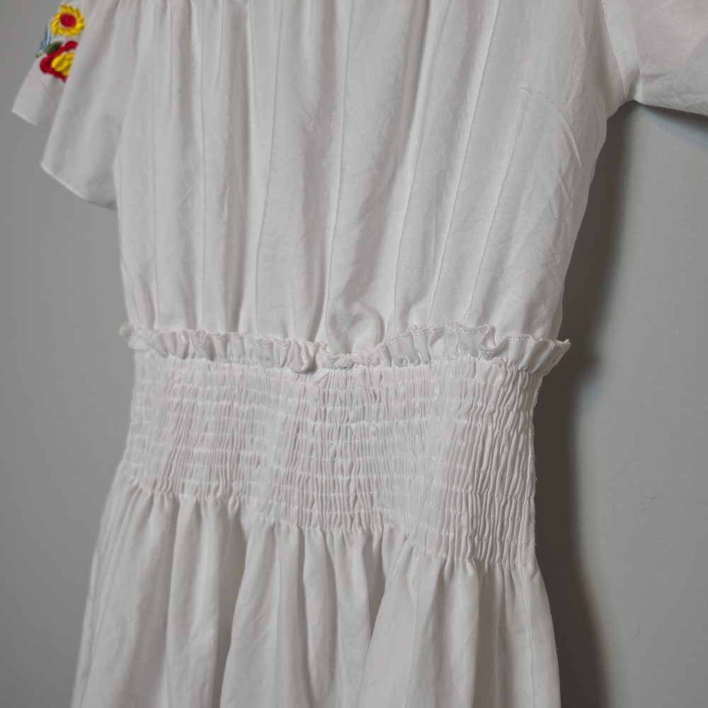 Floral Embroidered Smocked Off Shoulder Mini Dress White Size Small - Picture 9 of 9